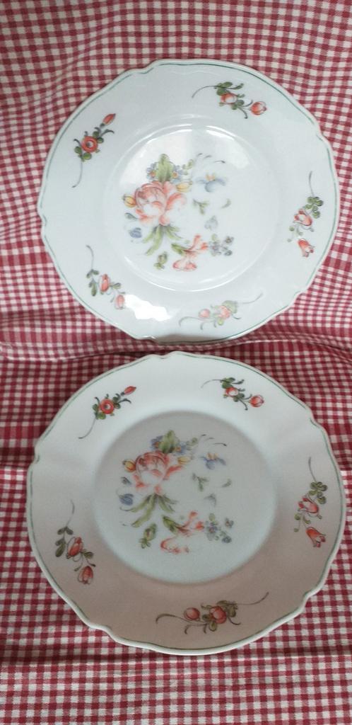 4 platen van Arcopal Ronsard, Antiek en Kunst, Antiek | Servies los, Ophalen of Verzenden