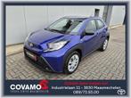 Toyota Aygo X 1.0 play, Auto's, Emergency brake assist, Blauw, 72 pk, Bedrijf