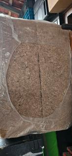 Isolant gramitherm en herbe sechée, Animaux & Accessoires, Paniers pour chiens, Enlèvement