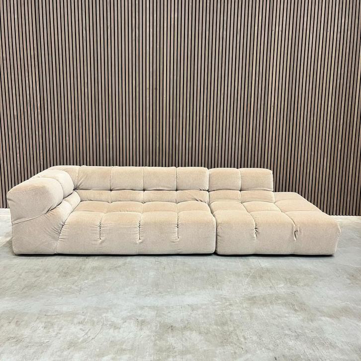 B&B Italia Tufty-Time Bank in Exclusieve Alpaca stoffering., Antiek en Kunst, Antiek | Meubels | Stoelen en Sofa's, Ophalen of Verzenden