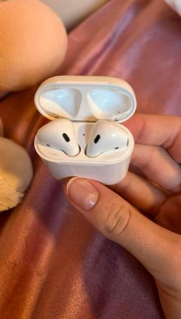 Airpods 2