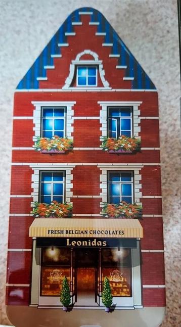 Jolie boîte leonidas, Comme neuf