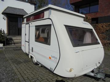 Rapido Club 32, 3 pp/lit fixe+table,auvent,MOVER,MTM=750 kg, Jusqu'à 4 m, Roue de secours, Lit fixe, Jusqu'à 3