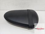 Suzuki GSXR 1000 K7 K8 Rear Pillion Seat Duo zit, Motoren, Onderdelen | Suzuki, Ophalen of Verzenden, Gebruikt