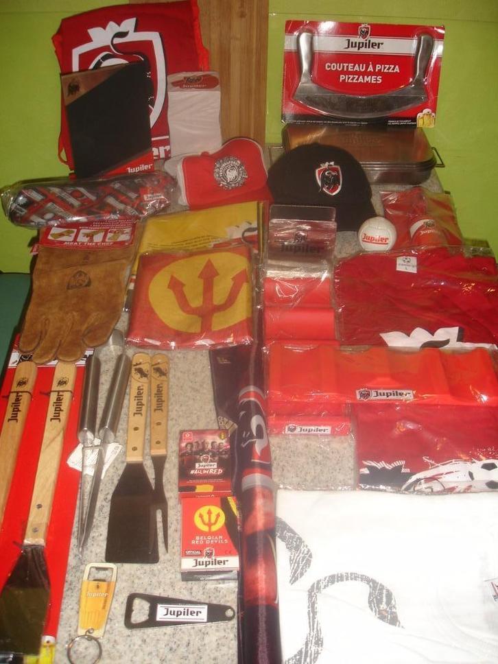 Allerhande artikelen van Jupiler, geen glazen, Verzamelen, Biermerken, Zo goed als nieuw, Overige typen, Jupiler, Ophalen of Verzenden