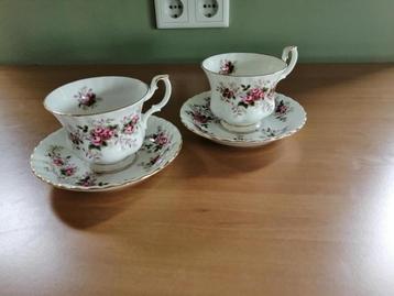 Royal Albert 2x kop en schotel Lavender Rose beschikbaar voor biedingen