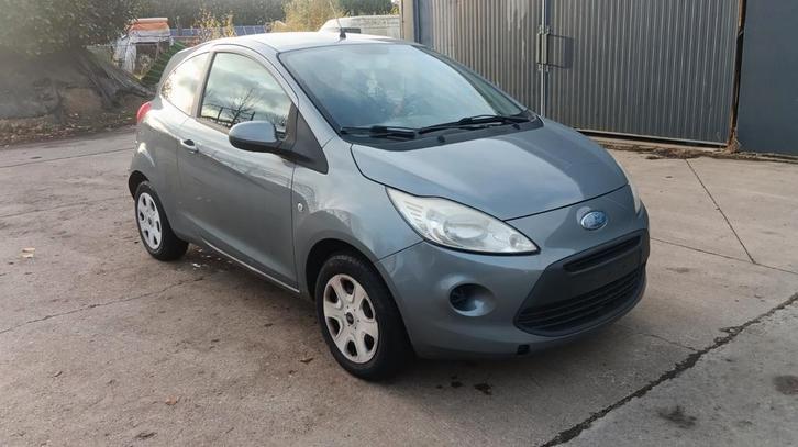 Te koop Ford Ka 1.2 benzine bij 2010, Auto's, Ford, Bedrijf, Ka, ABS, Benzine, Euro 5, Coupé, 3 deurs, Handgeschakeld, Zilver of Grijs