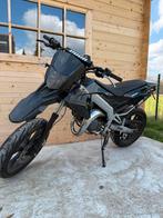 Aprillia sx 50 2T, B klasse + alle papieren, Fietsen en Brommers, Ophalen, Gebruikt, Carburateur, Aprilia