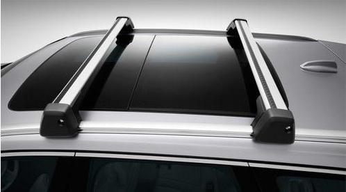 Barre de toit original Volvo V90 + tapis de sol neufs, Autos : Divers, Porte-bagages, Utilisé