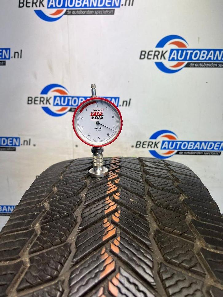 2x Michelin X-ICE Snow 235/50 R20 104T 235/50/20 2355020 (pr, Auto-onderdelen, Banden en Velgen, Band(en), Winterbanden, 20 inch