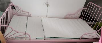 Meegroeibed  Ikea inclusief lattenbodem en matras, Enlèvement, Utilisé, Sommier à lattes