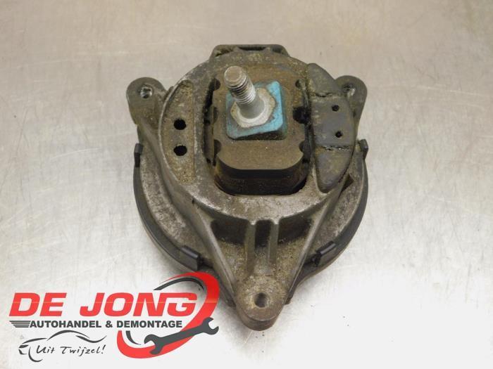 Support moteur d'un BMW 1-Serie, Autos : Pièces & Accessoires, Suspension & Châssis, BMW, Utilisé, 3 mois de garantie, Enlèvement ou Envoi