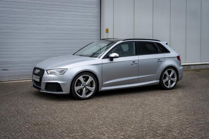 Audi RS3*Lichte vracht*69.000 km*Indrukwekkende optielijst*, Auto's, Audi, Bedrijf, Te koop, RS3, ABS, Achteruitrijcamera, Adaptive Cruise Control
