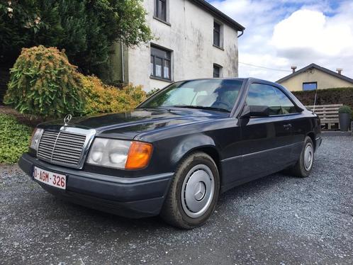 Mercedes 230CE W124 boîte auto de 1992, Autos, Mercedes-Benz, Particulier, Classe E, ABS, Alarme, Sièges électriques, Vitres électriques