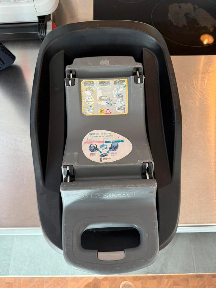 Maxi-Cosi FamilyFix, Kinderen en Baby's, Autostoeltjes, Zo goed als nieuw, Maxi-Cosi, Isofix, Ophalen