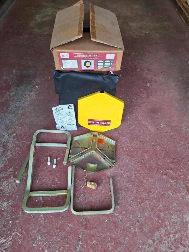 "Politie wielklem", Caravans en Kamperen, Overige Caravans en Kamperen, Zo goed als nieuw, Ophalen