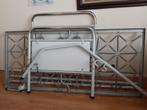 Ziekenbed met optrek, Huis en Inrichting, Slaapkamer | Bedden, Ophalen, Zo goed als nieuw