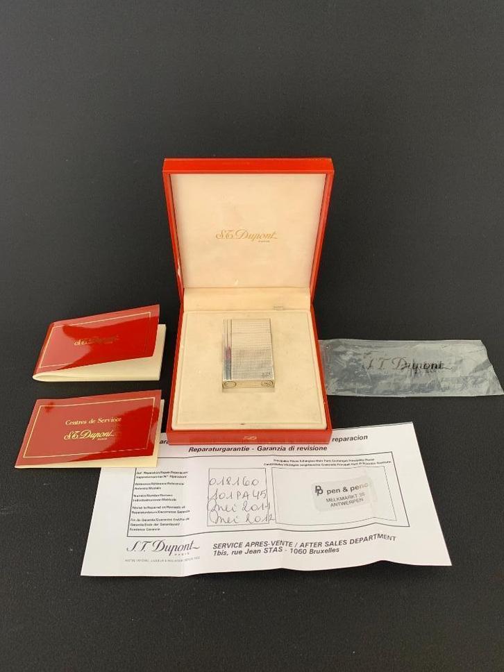 S.T. Dupont aansteker met doos, Verzamelen, Rookartikelen, Aanstekers en Luciferdoosjes, Gebruikt, Aansteker, Ophalen of Verzenden