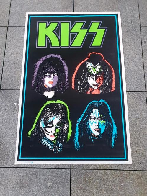 Affiche KISS Solo Faces Blacklight vintage 1995, Collections, Posters & Affiches, Comme neuf, Enlèvement ou Envoi