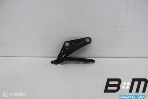 Motorkap schanier Rechts VW T-Roc 2GA823302B, Auto-onderdelen, Carrosserie, Gebruikt