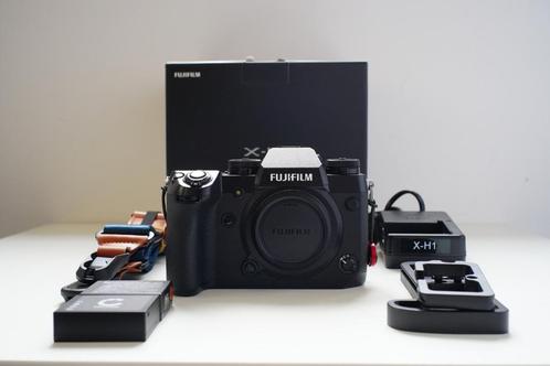 Fujifilm X-H1 in nieuwstaat (2.154 clicks) met extra's, Audio, Tv en Foto, Fotocamera's Digitaal, Zo goed als nieuw, Spiegelreflex