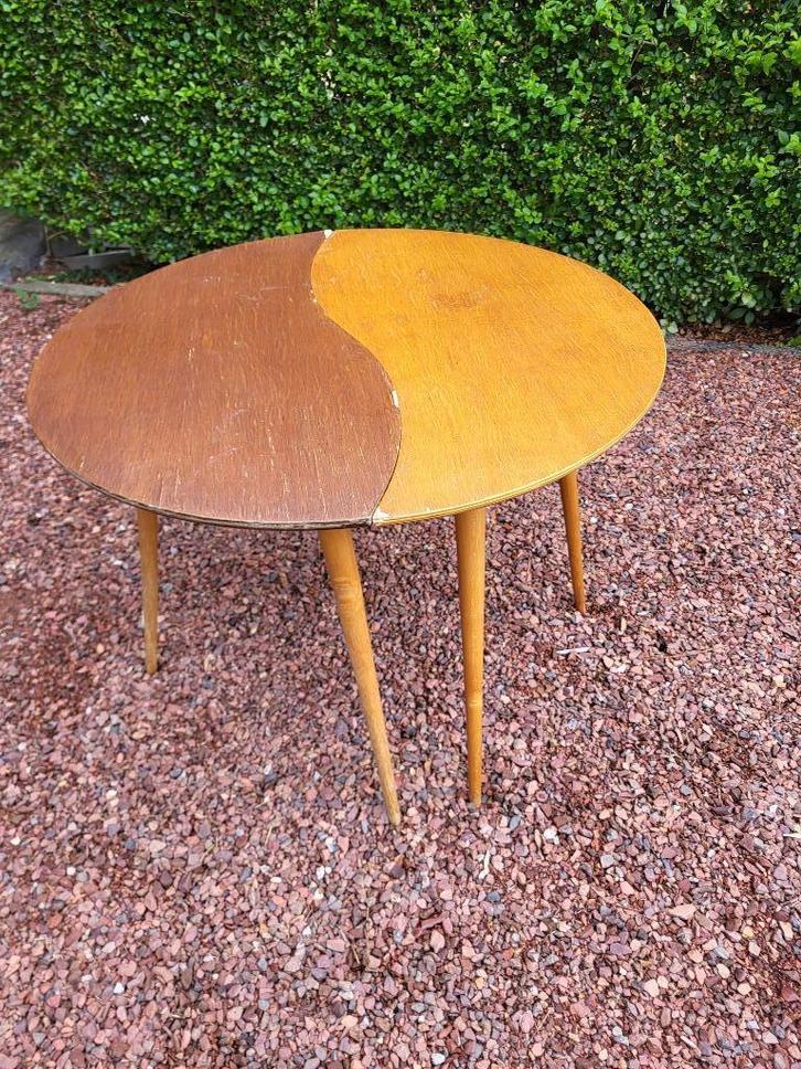 Table de salon vintage, Huis en Inrichting, Tafels | Salontafels, Gebruikt, 50 tot 75 cm, 50 tot 100 cm, Rond, Ophalen