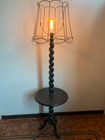 Vintage vloerlamp / staanlamp, Huis en Inrichting, Lampen | Vloerlampen, Ophalen, Gebruikt, Hout, 150 tot 200 cm