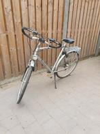Herenfiets/trekking fiets, Fietsen en Brommers, Ophalen, Zo goed als nieuw, Versnellingen