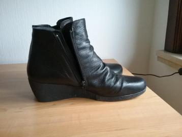 Bottines cuir noir Hush Puppies   beschikbaar voor biedingen