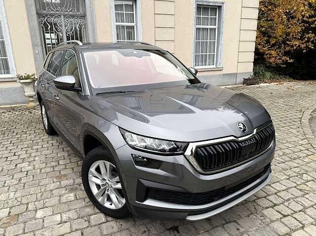 SKODA Kodiaq 1.5 TSI DSG Clever Verwarmd Half Leder,, Auto's, Skoda, Kodiaq, ABS, Adaptive Cruise Control, Airbags, Airconditioning