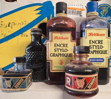 antieke inktflessen beschikbaar voor biedingen