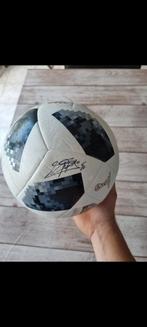 Matchworn bal gesigneerd, Sport en Fitness, Voetbal, Ophalen of Verzenden, Zo goed als nieuw, Bal
