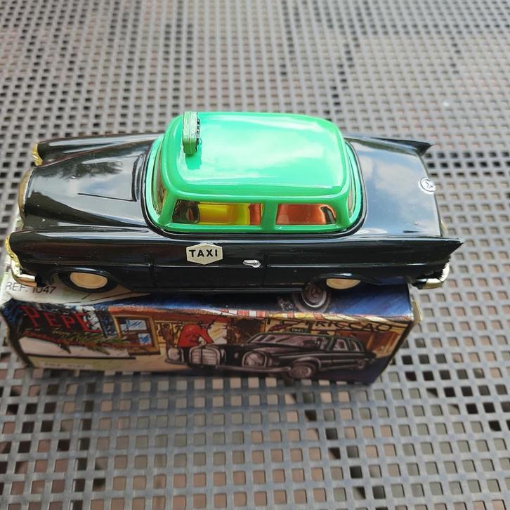 MERCEDES BENZ Portugese Taxi in blik* NIEUW*MIB*VINTAGE*, Antiek en Kunst, Antiek | Speelgoed, Ophalen