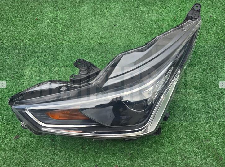 Koplamp TOYOTA AYGO 2 II FRONT LAMP LENS TOYOTAAYGOOOOO2LENS, Auto-onderdelen, Verlichting, Gebruikt, 6 maanden garantie, Ophalen of Verzenden