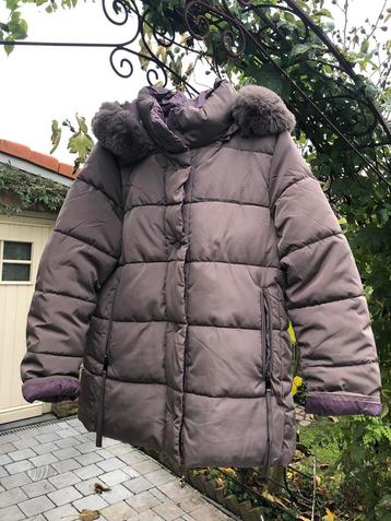 Manteau d'hiver taille femme. XL