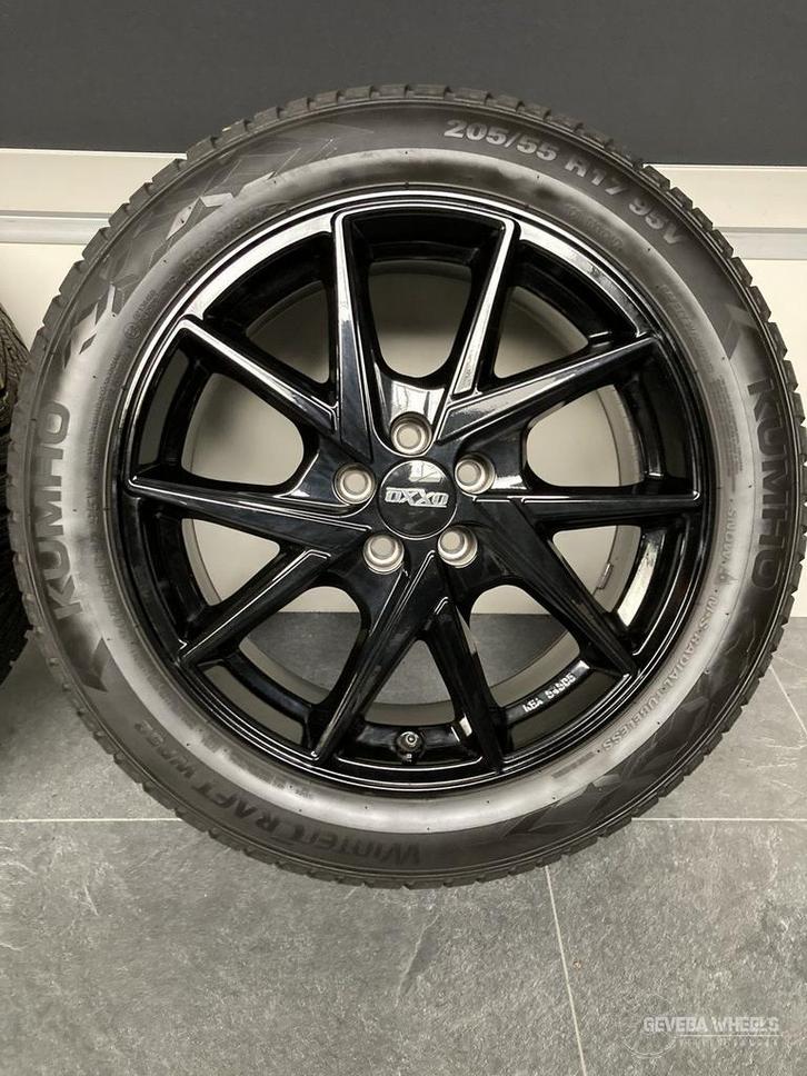 17” Volkswagen T-cross / Taigo velgen + winterbanden 5x100, Auto-onderdelen, Banden en Velgen, Banden en Velgen, Winterbanden