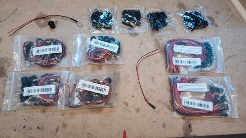 1 partij 12v losse leds rood 5 & 10mm met houders nieuw, Hobby en Vrije tijd, Elektronica-componenten, Ophalen of Verzenden