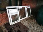 Witte pvc raam met 2 aparte vleugels, Doe-het-zelf en Bouw, Ophalen