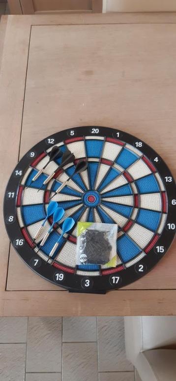 Dartsspel, Ophalen, Gebruikt, Dartbord met pijlen, Soft tip