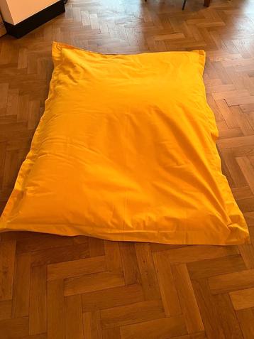 XXL Beanbag (yellow, 180 x 140 x 25) beschikbaar voor biedingen