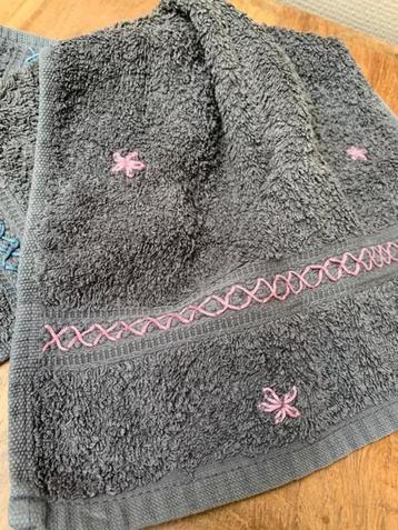 set van 4 gastendoekjes - beschikbaar voor biedingen