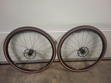 DT Swiss Endurance LN gravel wielen wielset disc beschikbaar voor biedingen