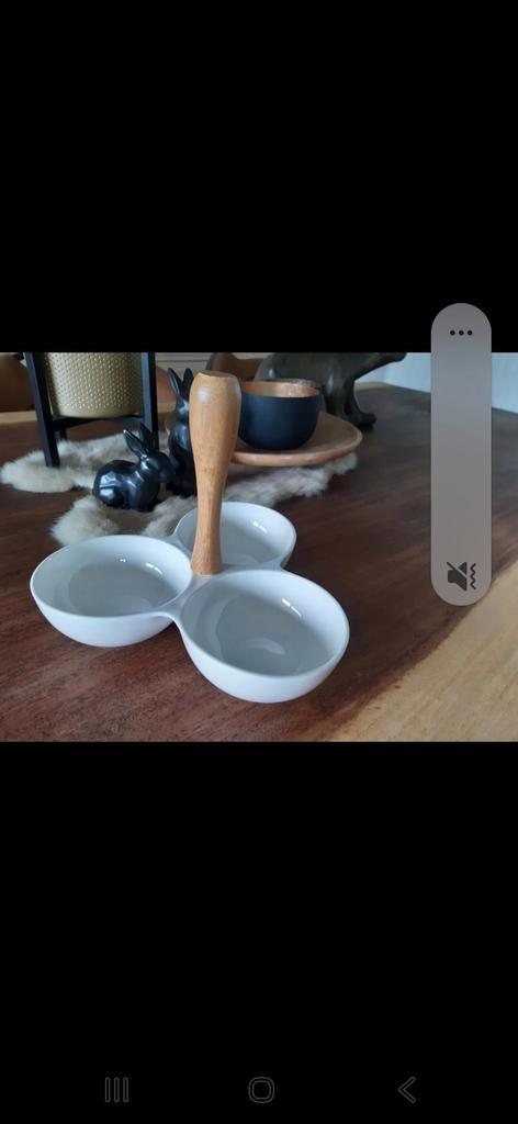 Stijlvolle Aperitiefschaal / Tapasschaal 3-Vaks - Keramiek &, Huis en Inrichting, Keuken | Servies, Zo goed als nieuw, Kop(pen) en/of Schotel(s)