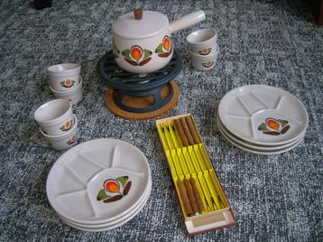 fondue set beschikbaar voor biedingen