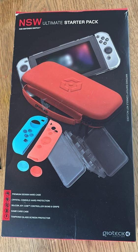 Ultimate starter pack - nintendo switch, Games en Spelcomputers, Spelcomputers | Nintendo Portables | Accessoires, Zo goed als nieuw