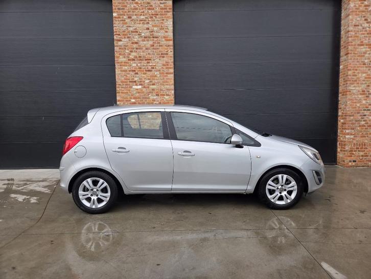 Corsa / benzine / 75 600km / 5deurs / GARANTIE !, Auto's, Opel, Bedrijf, Te koop, Corsa, ABS, Airconditioning, Bluetooth, Centrale vergrendeling