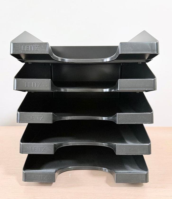 5 x Leitz Plus brievenbakjes om documenten te ordenen, Diversen, Bureau-accessoires, Zo goed als nieuw, Ophalen of Verzenden