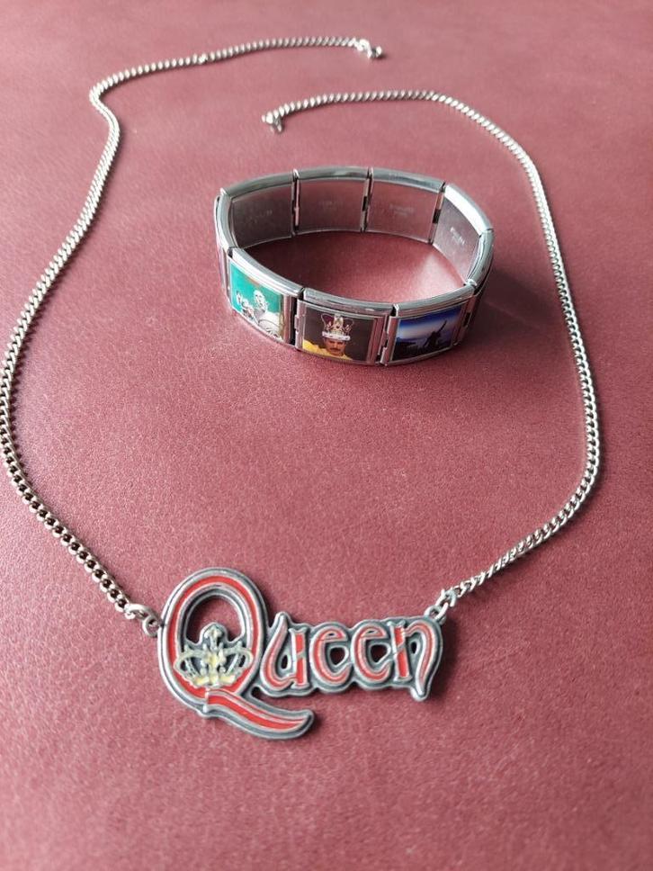 Halsketting en Armband QUEEN - apart te krijgen 10 € 't stuk, Collections, Collections Autre, Comme neuf, Enlèvement