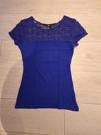 T-shirt met 'kanten' bloemen, merk H&M, maat XS, blauw, Kleding | Dames, T-shirts, Ophalen, H&M, Blauw, Nieuw