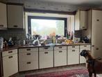Cuisine à donner avec frigo , micro ondes et four, Huis en Inrichting, Keuken | Complete keukens, Ophalen of Verzenden, Gebruikt